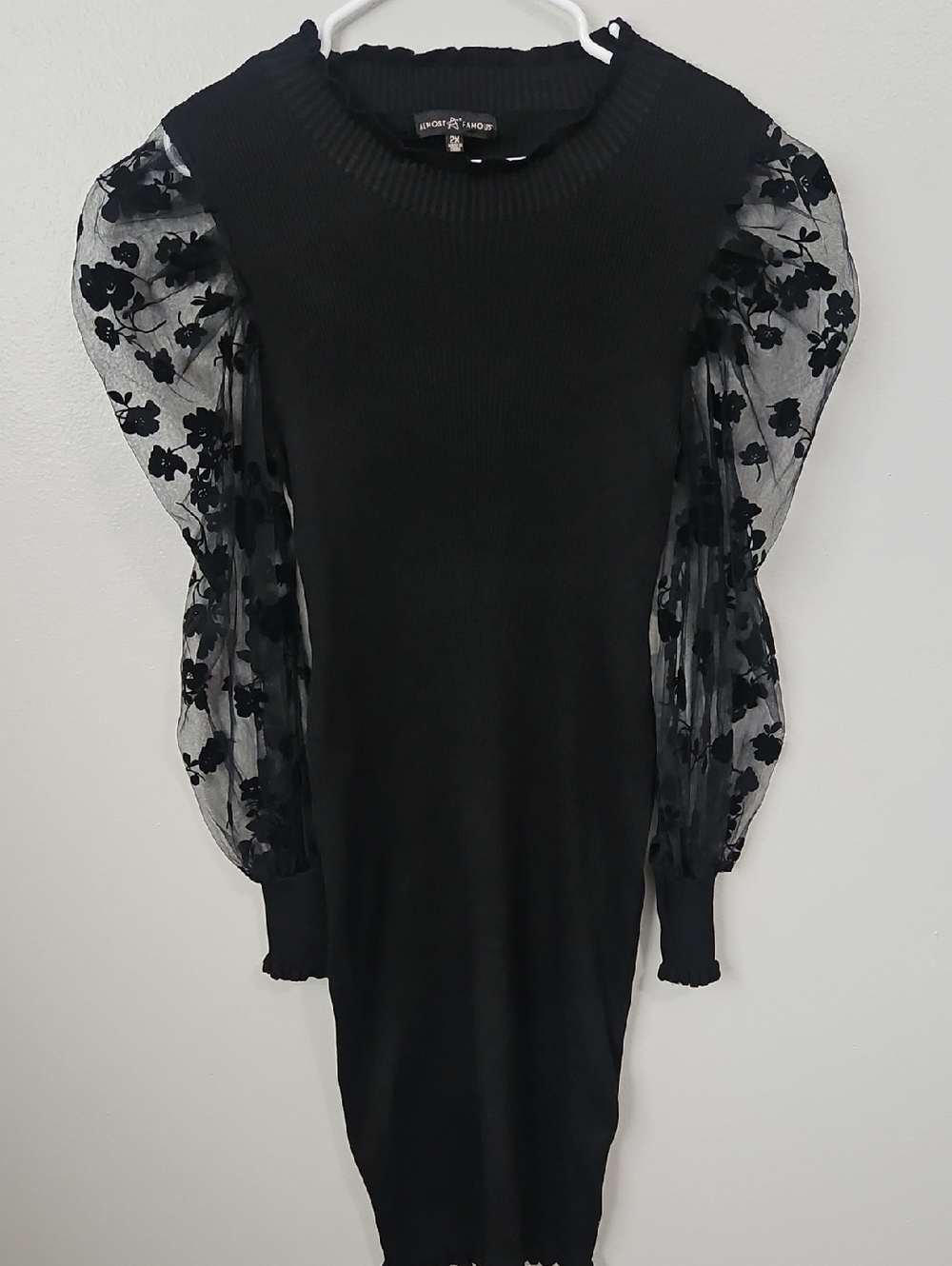 Almost Famous Black Puff-Sleeve Floral Mesh Knit Dress Stretchy